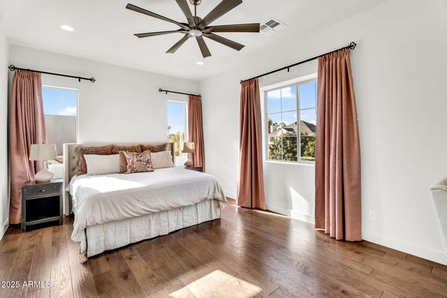 625 W Echo Lane, Phoenix, AZ 85021