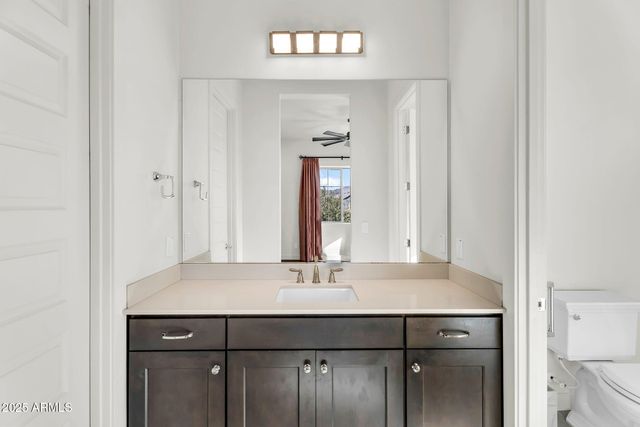 625 W Echo Lane, Phoenix, AZ 85021