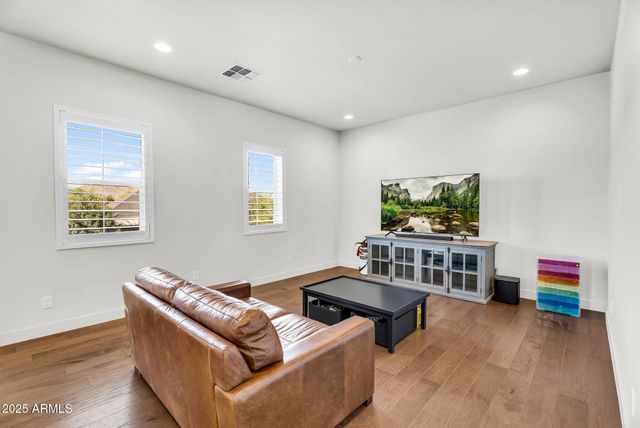 625 W Echo Lane, Phoenix, AZ 85021