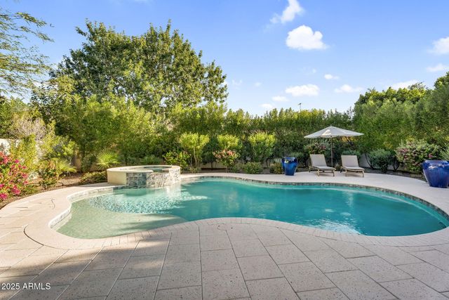 625 W Echo Lane, Phoenix, AZ 85021