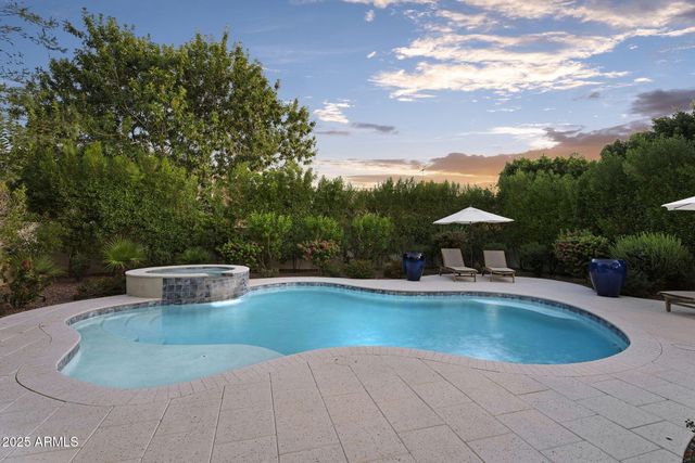 625 W Echo Lane, Phoenix, AZ 85021