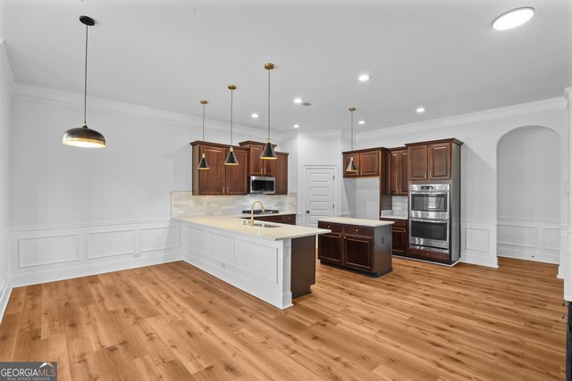 200 Snow Bird Drive, Hampton, GA 30228