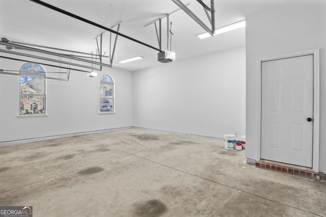 200 Snow Bird Drive, Hampton, GA 30228