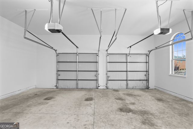 200 Snow Bird Drive, Hampton, GA 30228