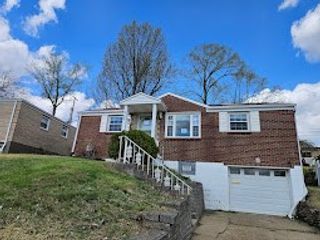 969 Kirsopp Ave, Banksville/westwood, PA 15220