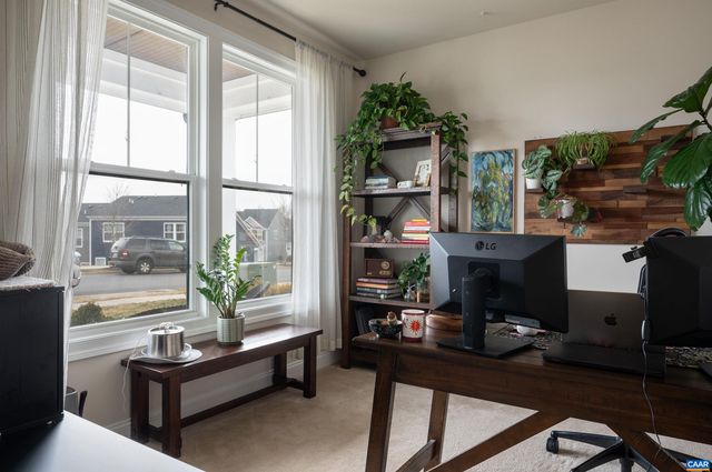 430 CLAIBOURNE RD, Crozet, VA 22932