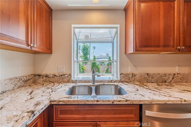 1701 Lake Street, Huntington Beach, CA 92648