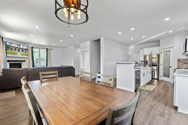 871 NE Whistle Way, Prineville, OR 97754