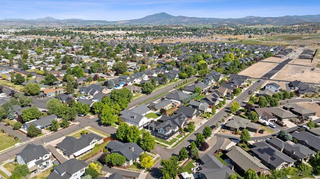 871 NE Whistle Way, Prineville, OR 97754