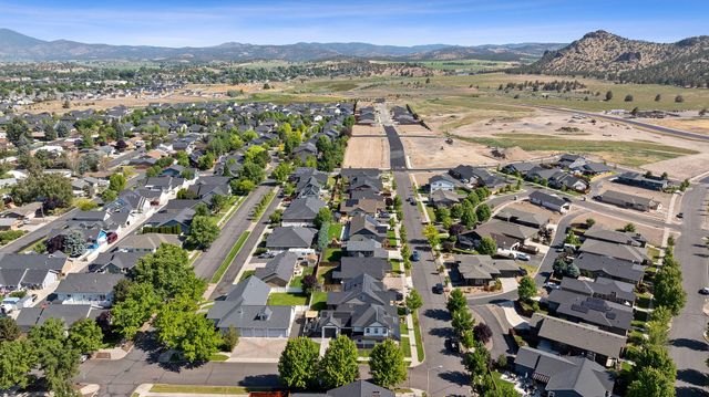 871 NE Whistle Way, Prineville, OR 97754