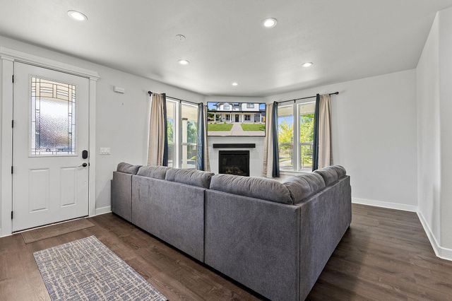 871 NE Whistle Way, Prineville, OR 97754