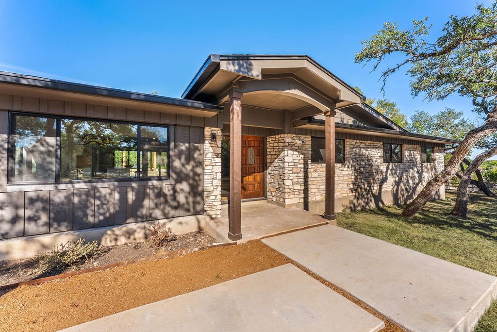 8717 South View RD, Austin, TX 78737