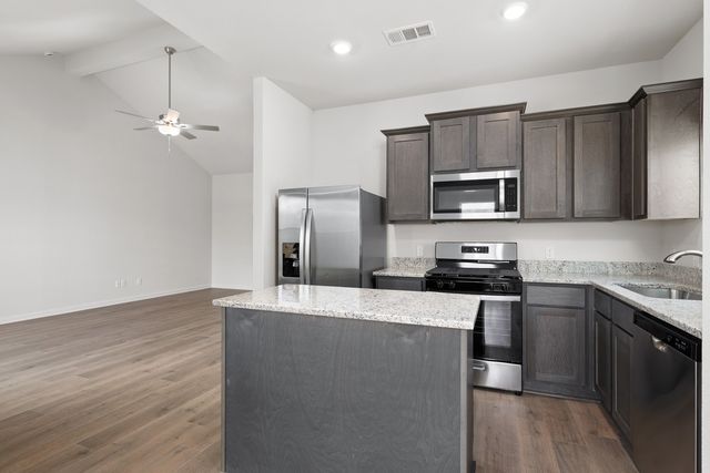 1537 Harvester Drive, Fort Worth, TX 76140