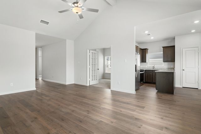 1537 Harvester Drive, Fort Worth, TX 76140