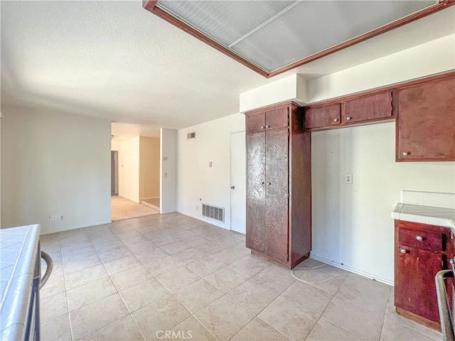 1359 Calle De Oro, Thousand Oaks, CA 91360