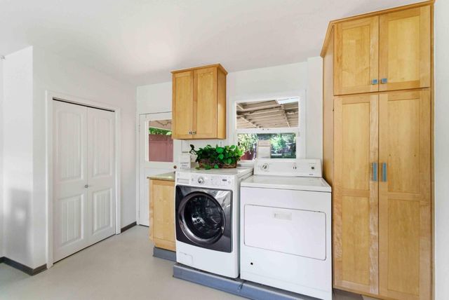 22051 Hibiscus Drive, Cupertino, CA 95014