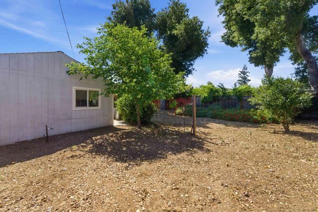 22051 Hibiscus Drive, Cupertino, CA 95014