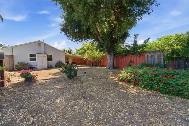 22051 Hibiscus Drive, Cupertino, CA 95014