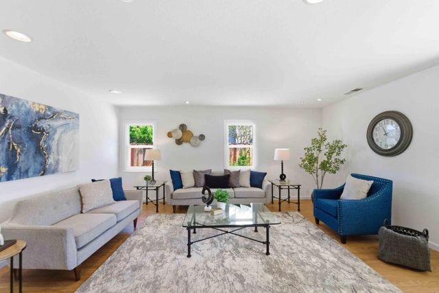 22051 Hibiscus Drive, Cupertino, CA 95014