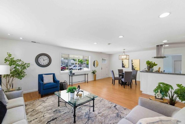 22051 Hibiscus Drive, Cupertino, CA 95014