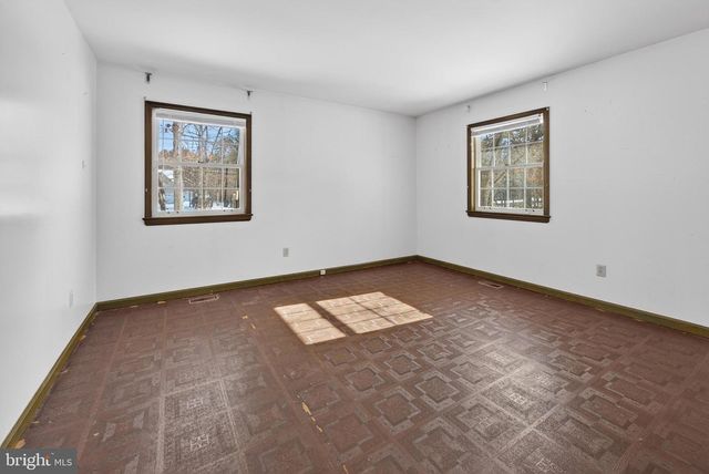 425 STOKES RD, Shamong, NJ 08088