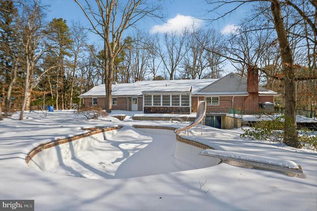 425 STOKES RD, Shamong, NJ 08088