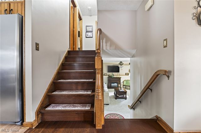 2379 Oak Trace Street, Youngstown, OH 44515