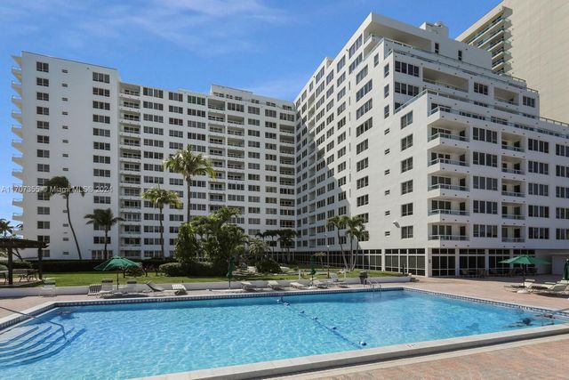 5005 Collins Ave 425, Miami Beach, FL 33140