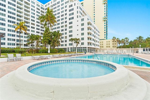 5005 Collins Ave 425, Miami Beach, FL 33140