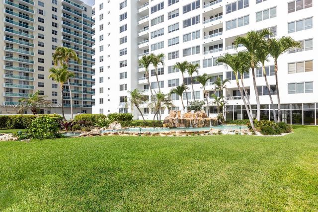 5005 Collins Ave 425, Miami Beach, FL 33140