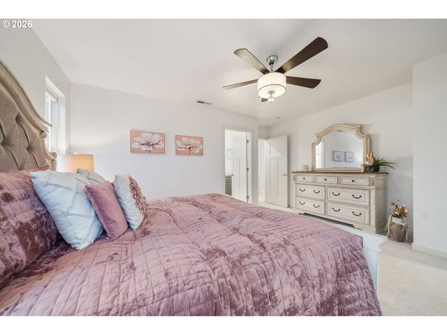 6230 Se GENROSA St, Hillsboro, OR 97123