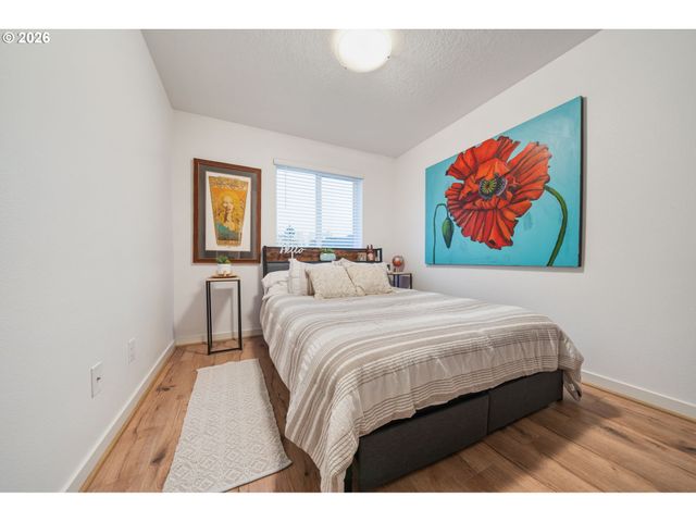 6230 Se GENROSA St, Hillsboro, OR 97123