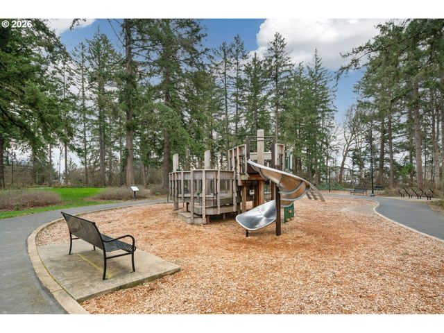 6230 Se GENROSA St, Hillsboro, OR 97123