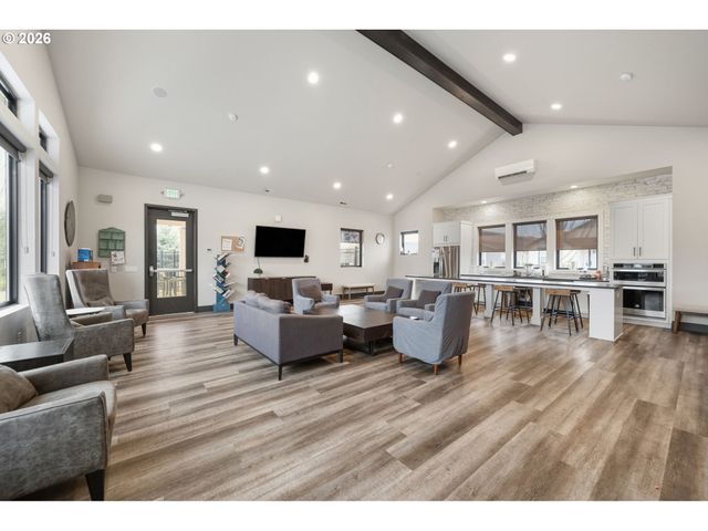 6230 Se GENROSA St, Hillsboro, OR 97123