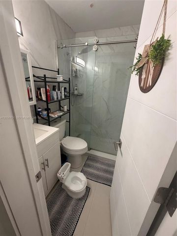 14985 Leisure Dr, Homestead, FL 33033