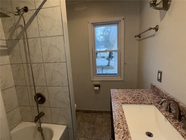 180 Northmore Avenue, Gates, NY 14606