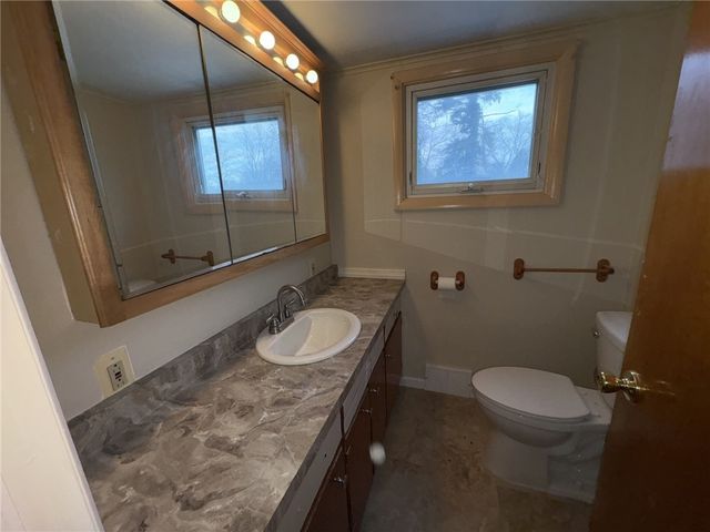 180 Northmore Avenue, Gates, NY 14606