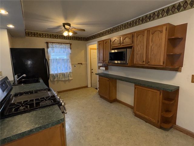 180 Northmore Avenue, Gates, NY 14606