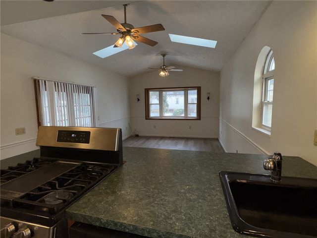 180 Northmore Avenue, Gates, NY 14606