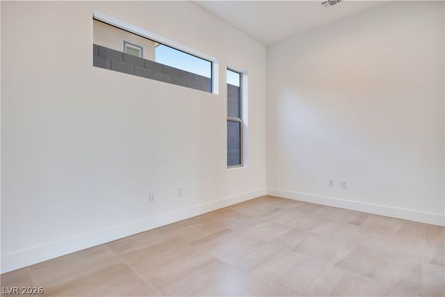 215 Sailing Sunset Way, Henderson, NV 89011