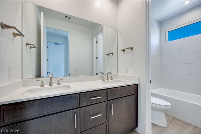 215 Sailing Sunset Way, Henderson, NV 89011