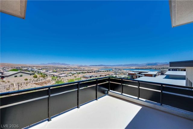 215 Sailing Sunset Way, Henderson, NV 89011