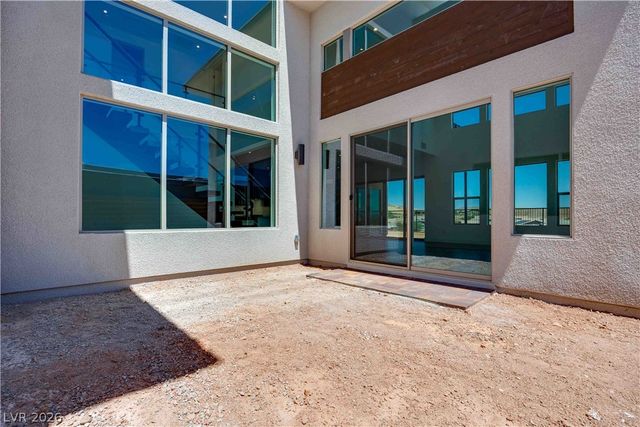 215 Sailing Sunset Way, Henderson, NV 89011