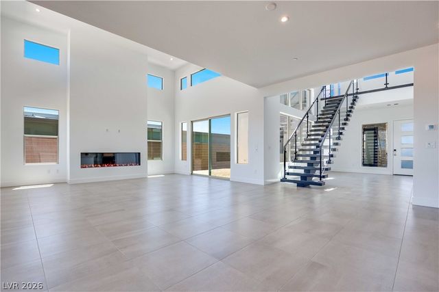 215 Sailing Sunset Way, Henderson, NV 89011