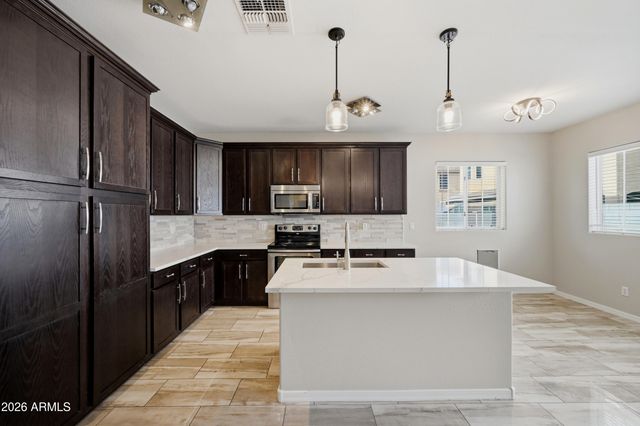 7505 S 27TH Way, Phoenix, AZ 85042