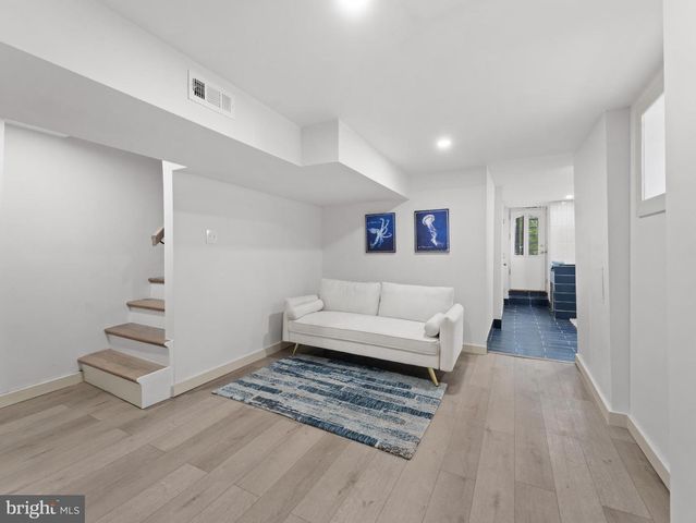 6536 CHEROKEE ST, Philadelphia, PA 19119