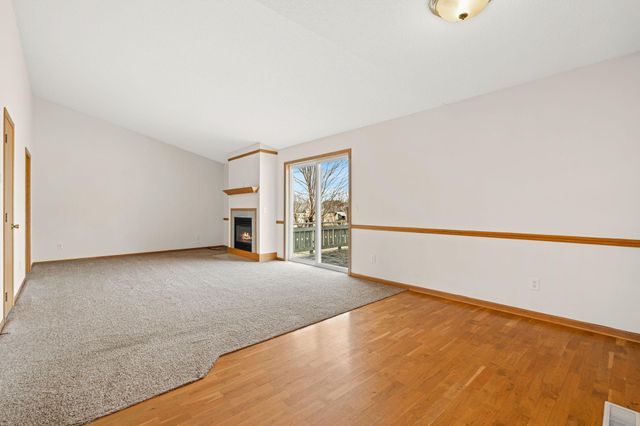 905 W Ridge Court, New Richmond, WI 54017