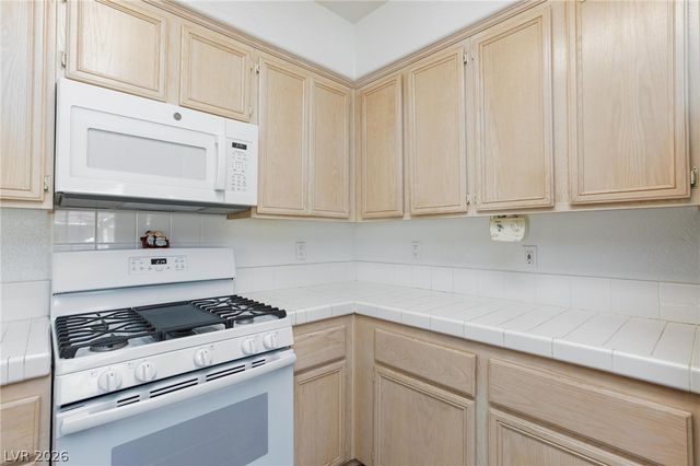 9901 Trailwood Drive 2055, Las Vegas, NV 89134