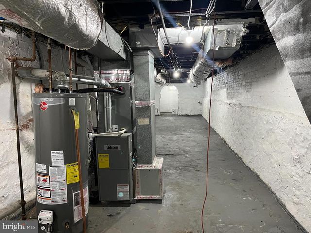 1361 PARK BLVD, Camden, NJ 08103