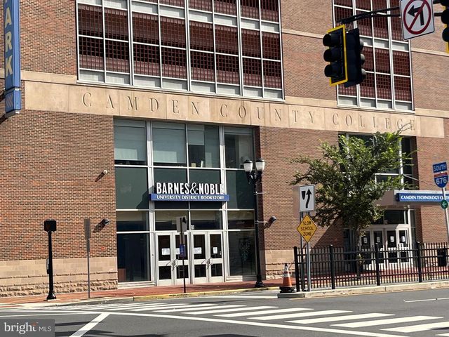 1361 PARK BLVD, Camden, NJ 08103